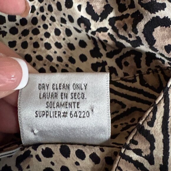 Jacqueline Ferrar Silk Blouse Womens Size 6 Animal Print Button-Up Brown Black - Picture 3 of 8